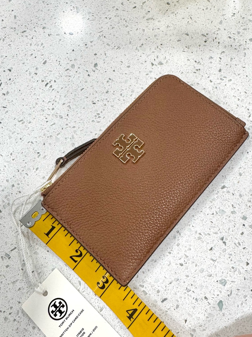 Tory Burch Britten Pebbled Leather Zip Card Case Gold Logo NWT brown tan - Picture 10 of 10